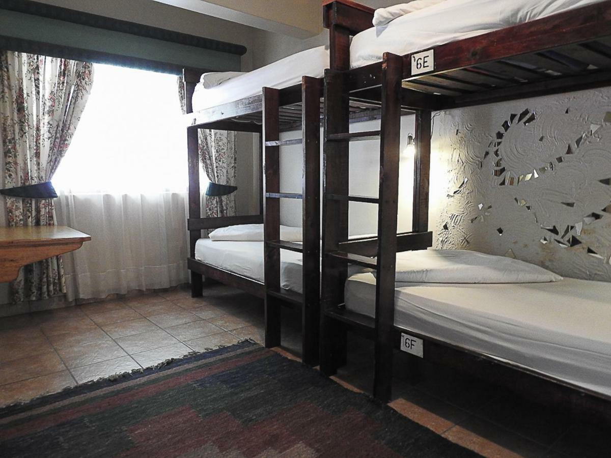 Mosselbay Backpackers Vandrehjem Mossel Bay Eksteriør billede