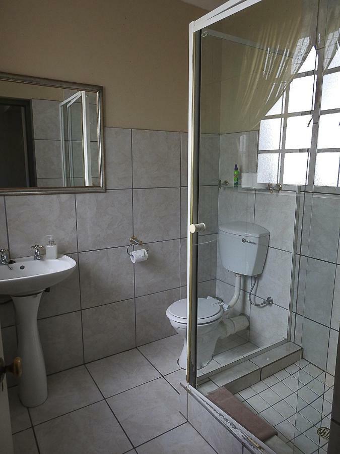 Mosselbay Backpackers Vandrehjem Mossel Bay Eksteriør billede